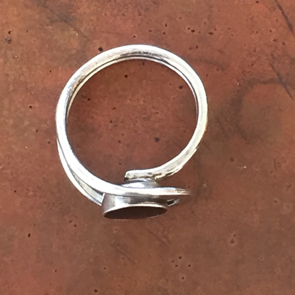 Vintage Silver ring with onyx inset size 6-6.5 adjustable Mexico stamped - Picture 3 of 11